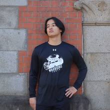 画像をギャラリービューアに読み込む, ヘルメットロゴ ロングTシャツ(UAコラボ)